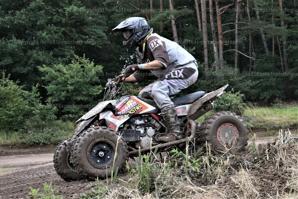 DSC_0276_01 (2) | Sportfotografie , Motorsport, Motoross, Reitsport, Mointainbike, Enduro,
Landschaft , Outdoor, Eventfotografie, Landschaft, Bilder online bestellen - Realisiert mit Pictrs.com