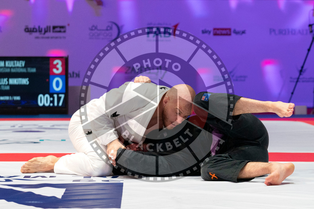 20231106PBB0351 | Fighters compete during the AJP World Master Championship in the Mubadala Arena in Abu Dhabi, Arab United Emirates, on November 6, 2023.