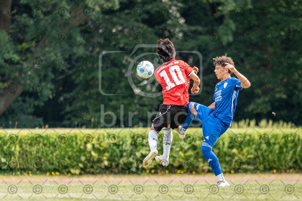 _DSC8042 | Professionelle Fußball- und Sportfotografie. Spielbilder online ansehen und kaufen – Einzelbilder oder komplette Galerien in hoher Qualität. - Realisiert mit Pictrs.com