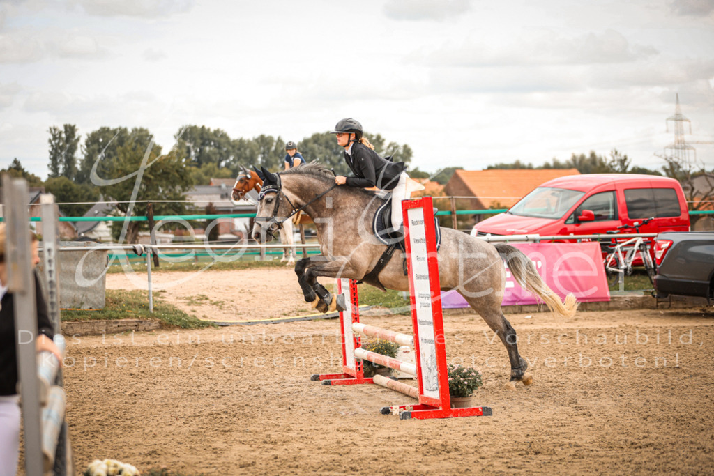 06.SoSpWB00255 | Leoni Ertmer Photography - Realisiert mit Pictrs.com