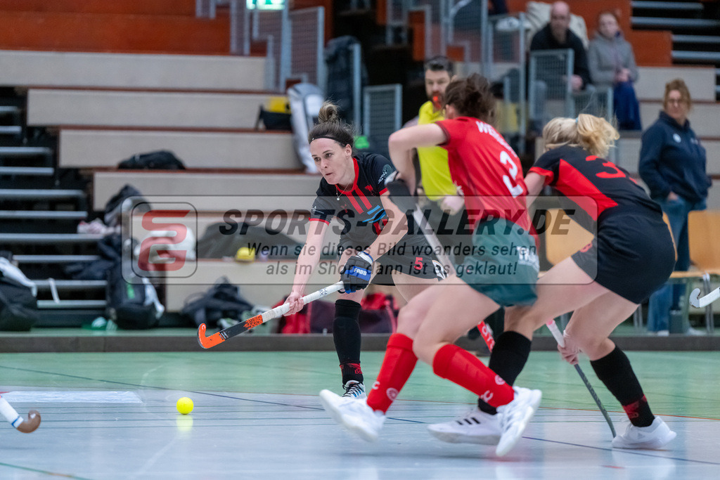 HK_20241214_100087 | 2. Bundesliga Halle Damen Crefelder HTC - DSD Düsseldorf am 14.12.2024 Halle Glockenpitz, Krefeld ,