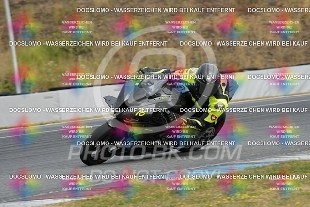 2024_08_02_PBK_12890 | Sportfotografie; SlowMotion; Video; Rennstrecke; Hafeneger; Speer; Racing; RSE; BMW; CBO; Trackday; Motorsportarena; Hockenheimring; Brno; Most; Barcelona; Valencia