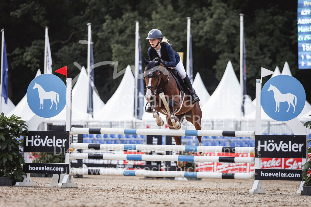 240906_BuCha_PonyA-5j-115 | Deine schönsten Turniermomente als professionelle Fotos! Entdecke hochwertige Pferdesport-Fotografie im Online-Shop. Jetzt Fotos finden & bestellen!