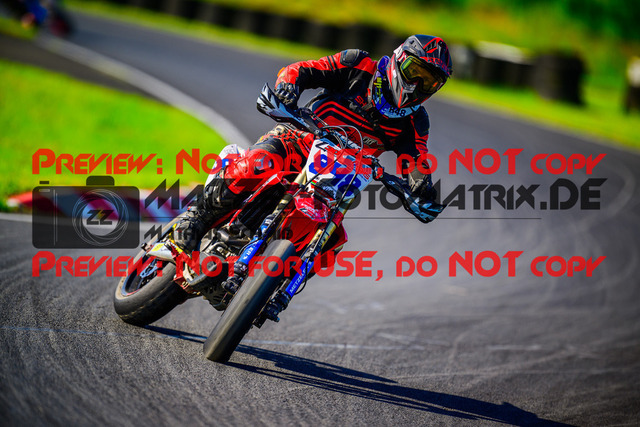 MaZZes_FotoMatrix_240512_6007705_7004 | S2