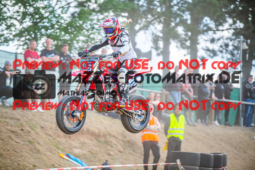 MaZZes_FotoMatrix_220529_6693 | Fotograf Mathias Schmid
Sportfotograf,
Eventfotograf,
Hochzeitsfotograf,
Portraitfotograf