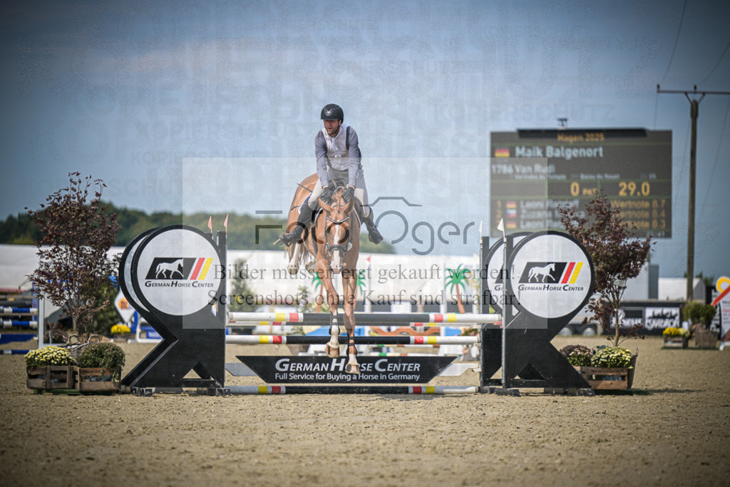 DOS_3830 | Entdecke hochwertige Reitturnierfotos von Foto Oger. Professionell, emotional und authentisch – jetzt Lieblingsmomente im Shop bestellen.Deutschlandweite Turnierfotografie. - Realisiert mit Pictrs.com