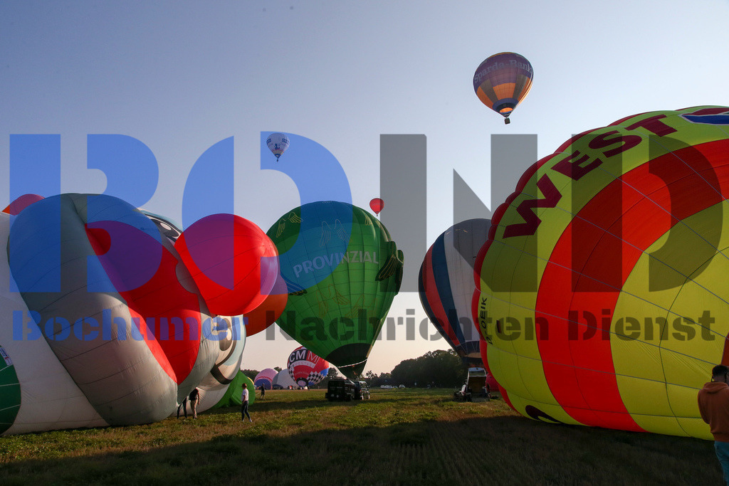  04.09.2021 - 
 | Sebastian Sendlak / Bochumer Nachrichtendienst (BOND) - Montgolfiade 2021 - Realisiert mit Pictrs.com