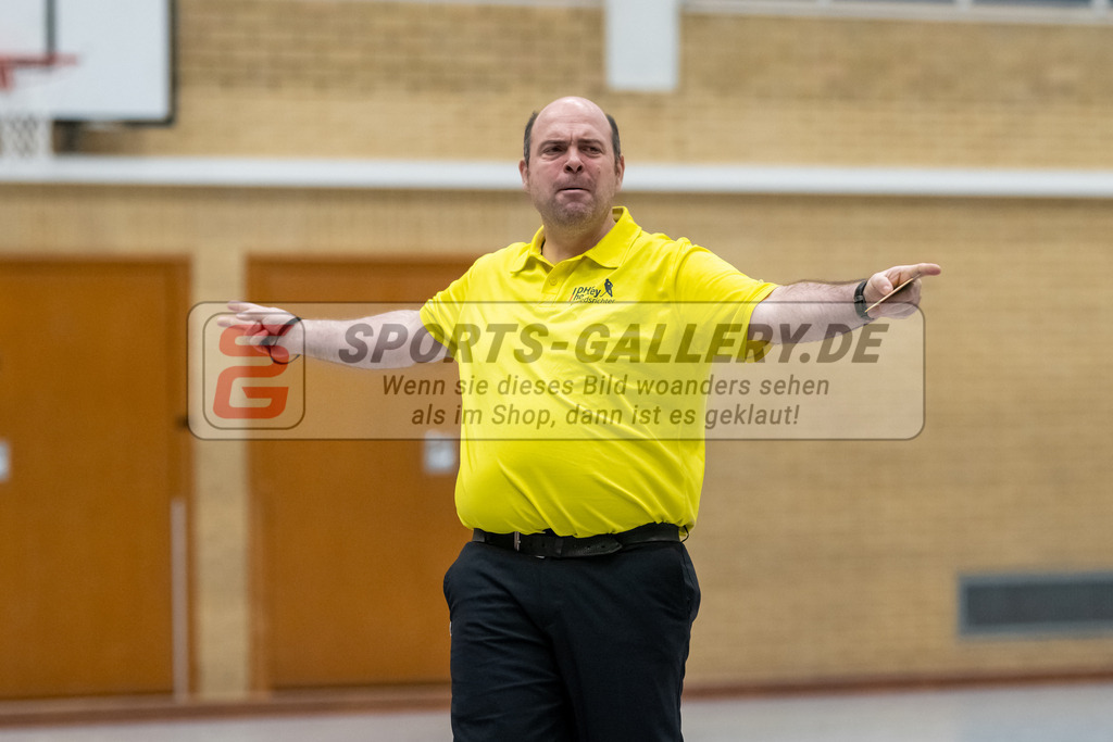 SFE_20230115_0180 | 1. Bundesliga Hockey Herren Schwarz-Weiss Neuss - Crefelder HTC am 15.01.2023 in  (Sporthalle Jahnerstrasse), Photo: Stephan Fehrmann 2022 (Sports-Gallery),Schiedsrichter