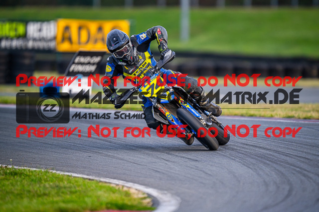 MaZZes_FotoMatrix_231001_7613 | S1