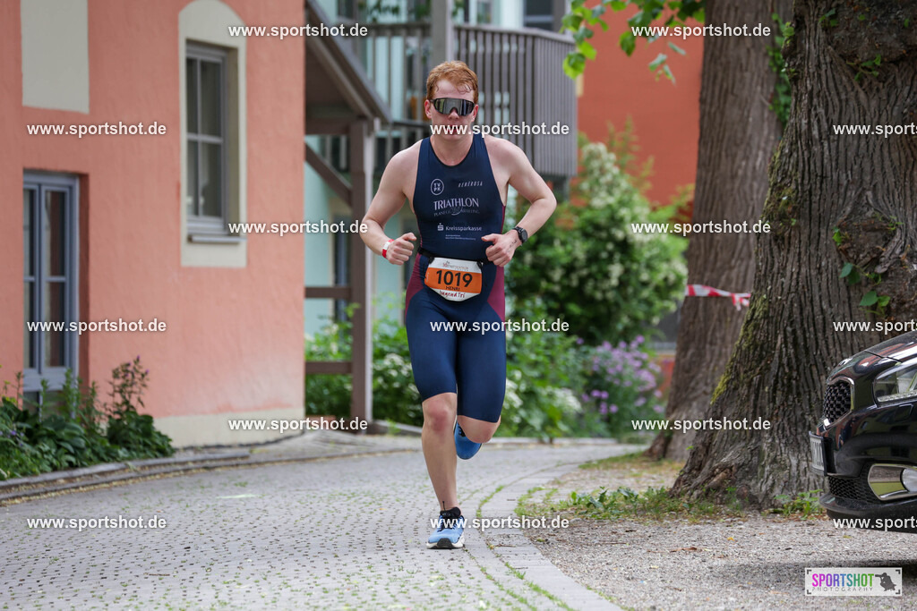 KSZ_3894 | Stadttriathlon Erding 2025. #yourpictrs #sportshot_your_pictrs @Sportshotphotography #stadttriathlonerding Copyright: www.sportshot.de