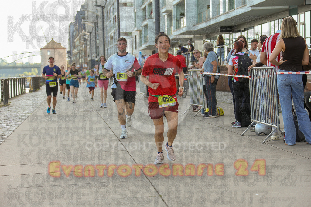 250920_1449_EX1_7770 | Sportfotografie im Rhein-Sieg Kreis, Köln, Bonn, NRW, Rheinland Pfalz, Hessen, etc. Unser Tätigkeitsfeld umfasst den Laufsport vom Volkslauf über den Marathon, Duathlon, Triathon bis zum Ultralauf wie Kölnpfad Ultra oder Schindertrail.