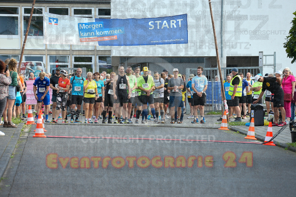 250801_1809_EX1_6427 | Sportfotografie im Rhein-Sieg Kreis, Köln, Bonn, NRW, Rheinland Pfalz, Hessen, etc. Unser Tätigkeitsfeld umfasst den Laufsport vom Volkslauf über den Marathon, Duathlon, Triathon bis zum Ultralauf wie Kölnpfad Ultra oder Schindertrail.