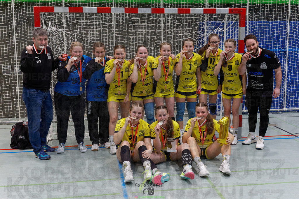 Hessenmeisterschaft wJC - Finale; HSG Kleenheim - HSG Weiterstadt/ Braunsh.Worf. | Hessenmeisterschaft wJC - Finale; HSG Kleenheim - HSG Weiterstadt/ Braunsh.Worf. am 22.03.2025 in Biedenkopf (Sporthalle Lahntalschule)Photo © 2025 - Jörg Heinrich - Realisiert mit Pictrs.com