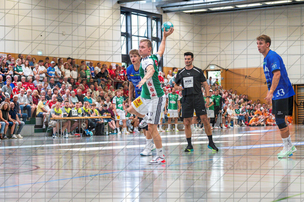 IHC 2026 - TSV Hannover-Burgdorf vs. Mors-Thy Håndbold | August Pedersen (TSV Hannover-Burgdorf #17); IHC 2026 - TSV Hannover-Burgdorf vs. Mors-Thy Håndbold am 07.08.26 in Sporthalle KGS, Schneverdingen - Realisiert mit Pictrs.com
