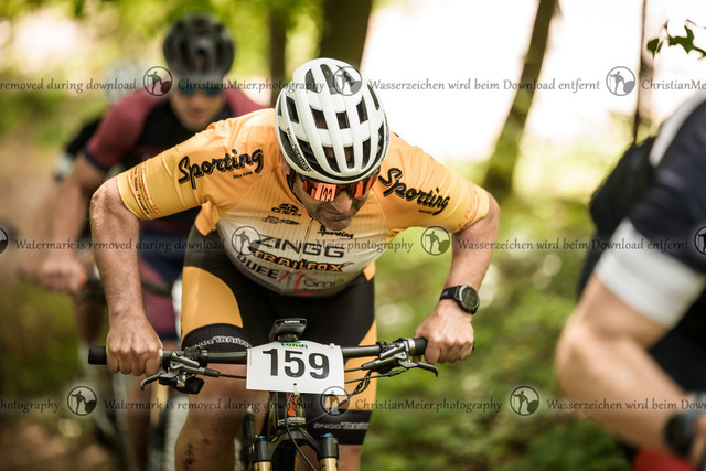 Eierlesen 2026 | Sie wurden bei einem Event oder Sportanlass fotografiert? Hier finden sie ihre Bilder! - Realisiert mit Pictrs.com