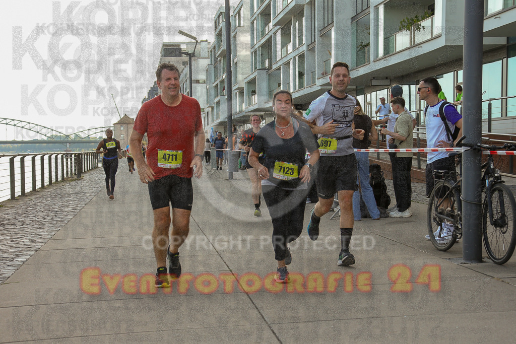 250920_1452_EX1_7963 | Sportfotografie im Rhein-Sieg Kreis, Köln, Bonn, NRW, Rheinland Pfalz, Hessen, etc. Unser Tätigkeitsfeld umfasst den Laufsport vom Volkslauf über den Marathon, Duathlon, Triathon bis zum Ultralauf wie Kölnpfad Ultra oder Schindertrail.