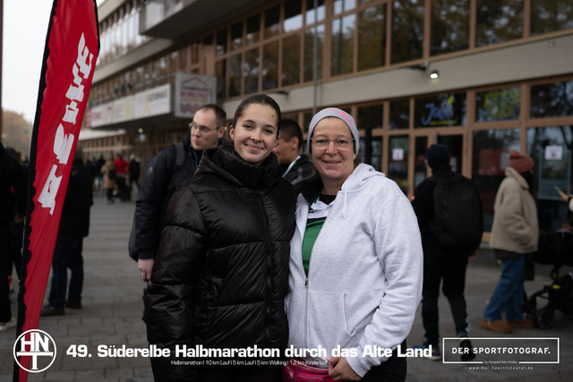 Süderelbe Halbmarathon 2025 I 09.11.2025 I Fotograf_DerSportfotograf.I 00751 | Der Sportfotograf. - Realisiert mit Pictrs.com