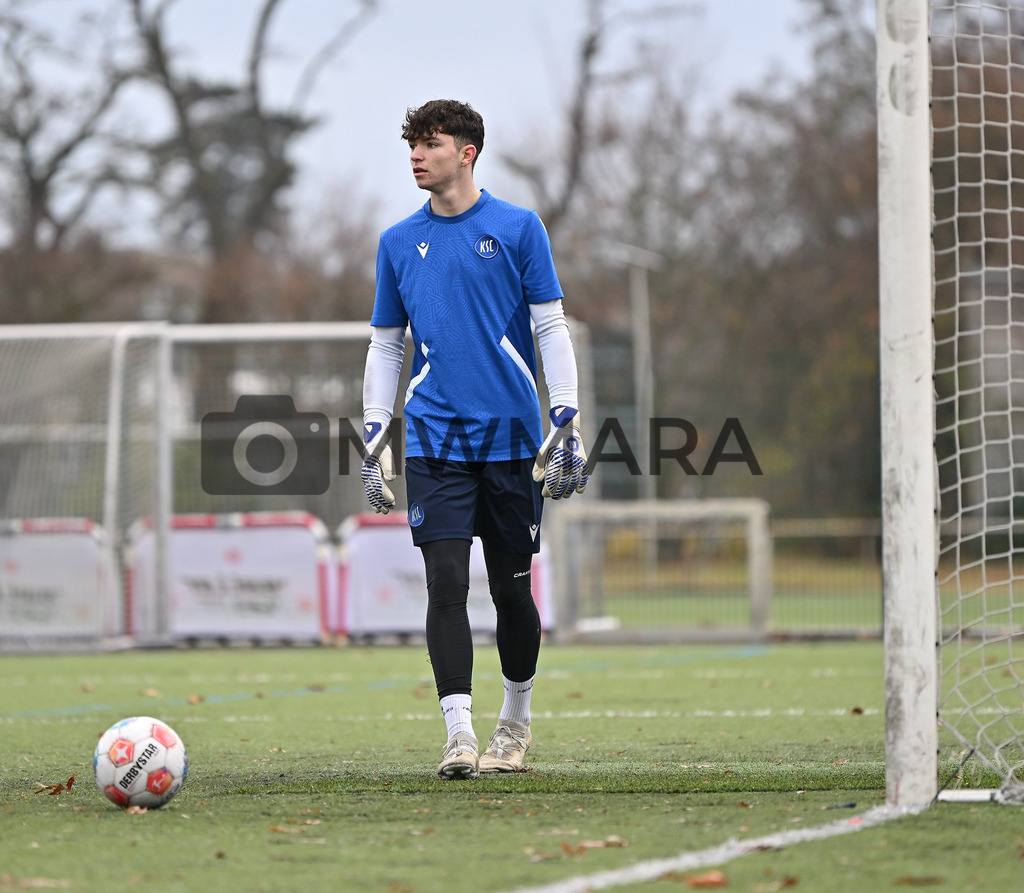 Fussball I Herren I Saison 2025-2026 I Bundesliga I 6. Spieltag I Eintracht Frankfurt - FC Bayern München  | MWMARA - Realisiert mit Pictrs.com