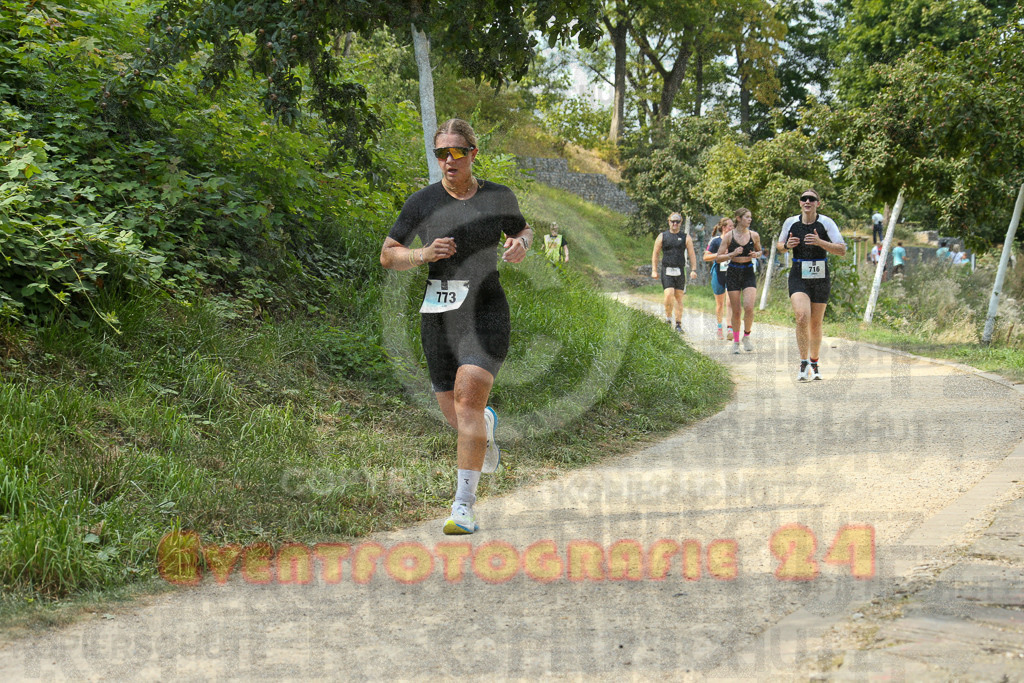 250824_1503_EX1_8424 | Sportfotografie im Rhein-Sieg Kreis, Köln, Bonn, NRW, Rheinland Pfalz, Hessen, etc. Unser Tätigkeitsfeld umfasst den Laufsport vom Volkslauf über den Marathon, Duathlon, Triathon bis zum Ultralauf wie Kölnpfad Ultra oder Schindertrail.