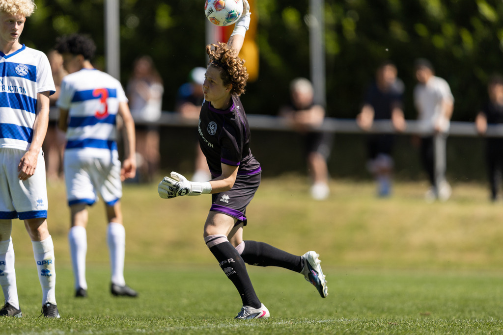 Fußball I Männer I 40. Pfingscup Hollage I 13355 | realhellocedii - Realisiert mit Pictrs.com