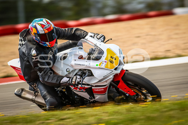 0064-250904NR-001_64 | Deine Full-Service-Agentur für ✔️Videoproduktionen und ✔️Motorsportfotografie Jetzt Angebot anfragen!