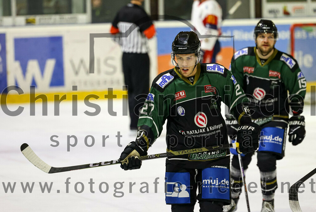 2023-01-13_057_TSV_Erding_gegen_VfE_Ulm-Neu-Ulm | Erding, Deutschland, 13.01.2023:
Eishockey, Bayernliga 2022 / 2023, 27. Spieltag, TSV Erding gegen VfE Ulm/Neu-Ulm, Endergebnis: 6:1

Mark Waldhausen (Erding Gladiators, #27)

Foto: Christian Riedel / fotografie-riedel.net
