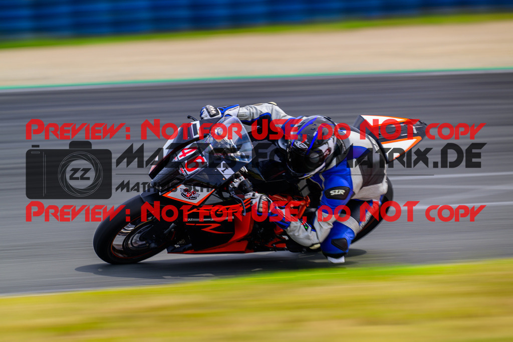 MaZZes_FotoMatrix_240725_6007705_1629 | ROT