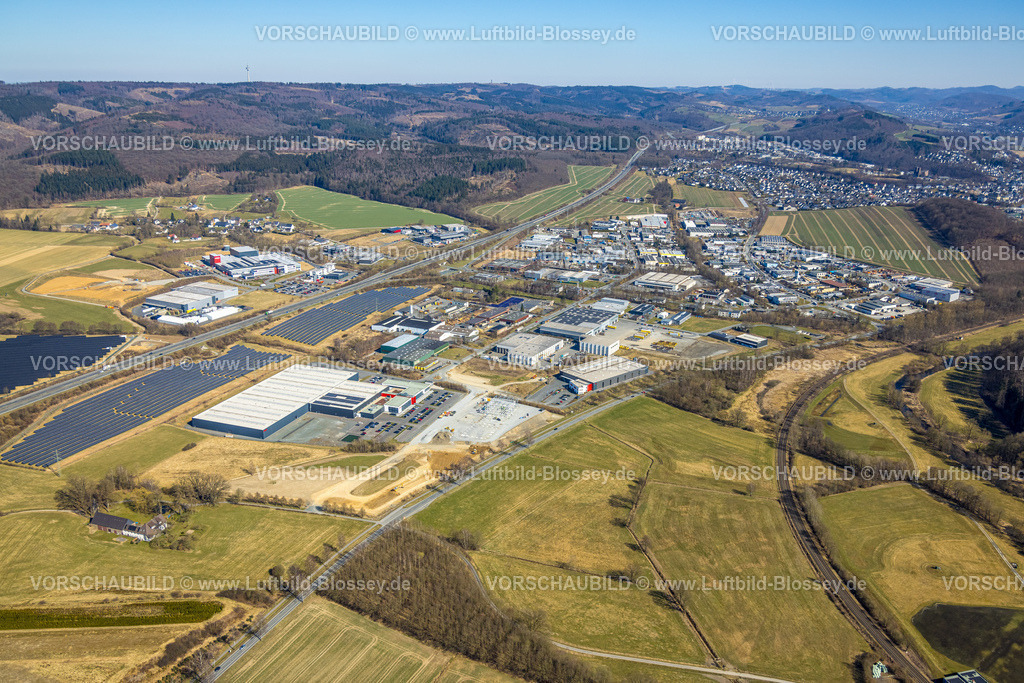 Meschede250304721 | Luftbild, Gewerbegebiet Enste mit Bürger-Solarpark an der Autobahn A46,  Enste, Meschede, Sauerland, Nordrhein-Westfalen, Deutschland