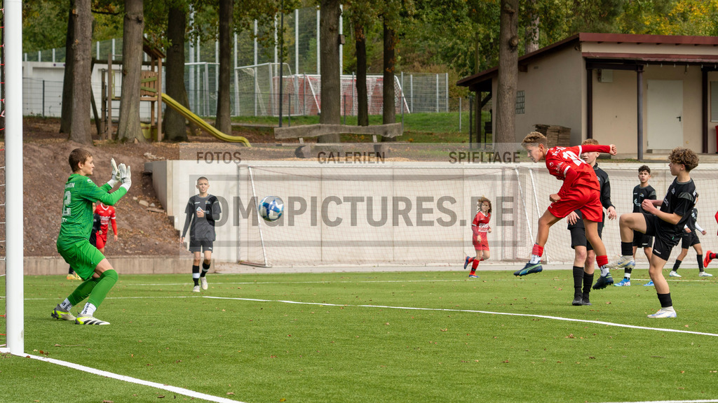 _DSC6511 | www.omgpictures.de, Sportfotograf, Verein, Fotograf, Baden Württemberg, Stuttgart, Heilbronn, omgpictures, Spieltag,  - Realisiert mit Pictrs.com