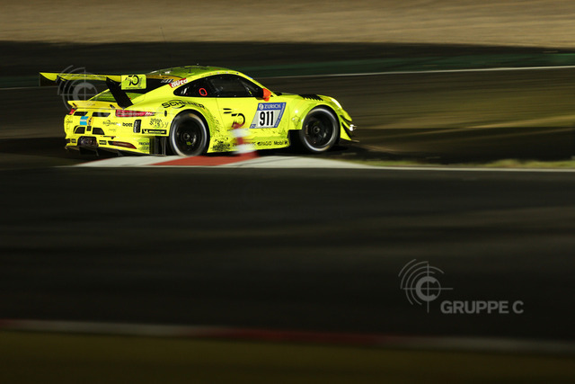 24hNbr18_0150421JS_JB | Manthey-Racing, Porsche 911 GT3 R (911), Kevin Estre (F), Romain Dumas (F), Laurens Vanthoor (B), Earl Bamber (NZ), Nürburgring 2018 - Realisiert mit Pictrs.com