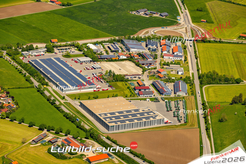 Das Luftbild zeigt : Altdorf Biessenhofen - Die Luftaufnahme wurde 2024 vom UL-Flugzeug aus erstellt ( keine Drohne ) - Hochauflösende Luftaufnahme - Für grossformatige Ausdrucke geeignet. Die Geschenkidee !Mit Lizenz und Bildrechte bestellbar