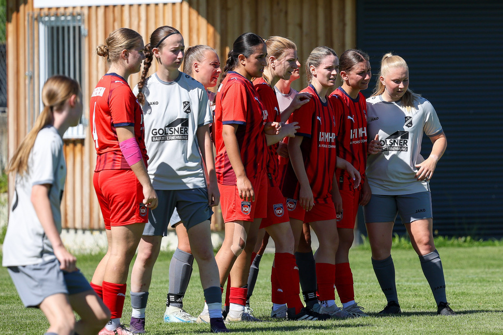 Fußball I FRAUEN I Saison 2025-2026 I Freundschaftsspiel I FC Loppenhausen - 1FC Heidenheim 1846 II I_250831_0361 | Fotopresso – Sportfotografie in Heidenheim & Umgebung. Professionelle Sportfotografie für unvergessliche Momente. Dynamische Action-Shots, emotionale Szenen & hochwertige Bilder. - Realisiert mit Pictrs.com