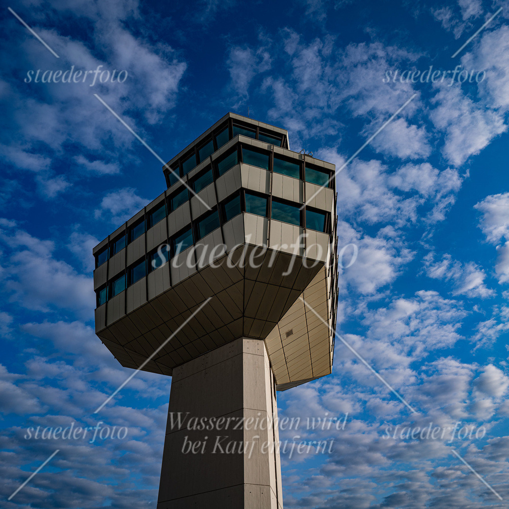TowerTXL_quadratisch | Der Fotograf für Portraitfotografie aus Berlin | staederfoto.de - Realisiert mit Pictrs.com
