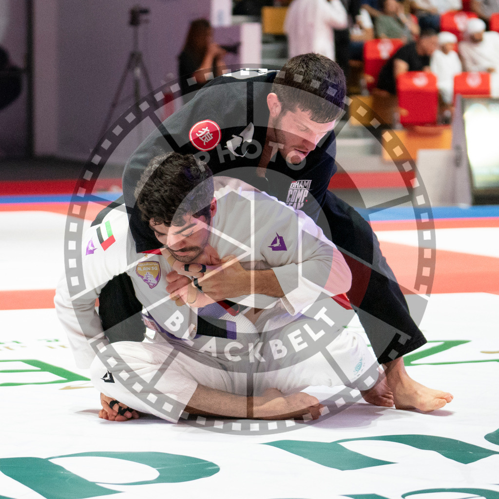 20231109PBB5339 | Fighters compete during the AJP World Professional Championship in the Mubadala Arena in Abu Dhabi, Arab United Emirates, on November 9, 2023.