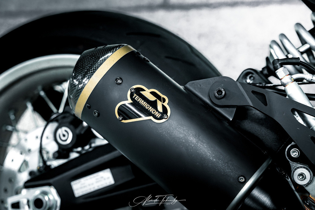 Ducati Scramber Formula 73 | Entdecken Sie die faszinierende Welt von Alexander Tschuncky Arts: Kreative Fotografie, atemberaubende Automobilkunst und hochwertiger Bilderdruck. Lassen Sie sich inspirieren! - Realisiert mit Pictrs.com