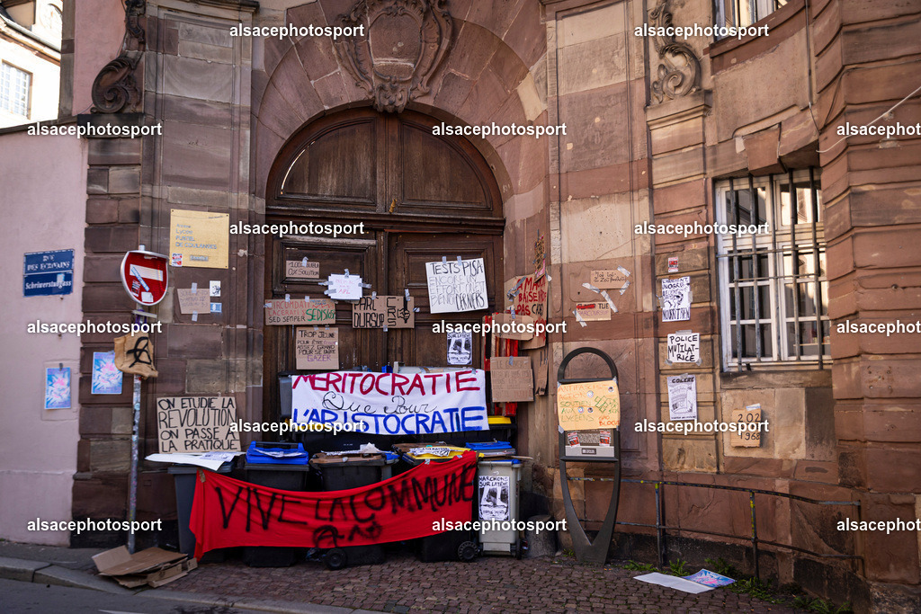 _B7A9148 | manifestation de lycéens à Strasbourg, le 6 octobre 2026, dans le cadre d’un mouvement national de protestation contre les conditions d’apprentissage. - Realisiert mit Pictrs.com