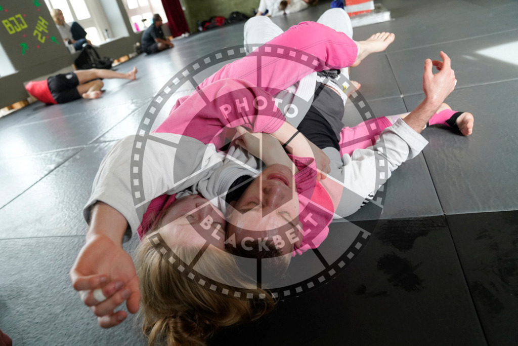 20240413PBB6143 | Fighters compete during the Grapplethon 24hours of rolling for a reason in Hamburg, Germany, on April 13, 2024.