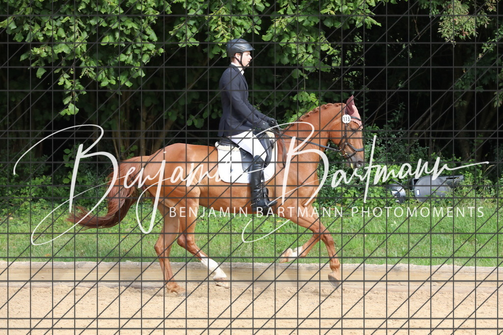 AZ2A1904 | Benjamin Bartmann Photomoments