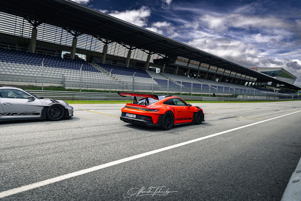 R6AT2335 _Alexander Tschuncky | Entdecken Sie die faszinierende Welt von Alexander Tschuncky Arts: Kreative Fotografie, atemberaubende Automobilkunst und hochwertiger Bilderdruck. Lassen Sie sich inspirieren! - Realisiert mit Pictrs.com