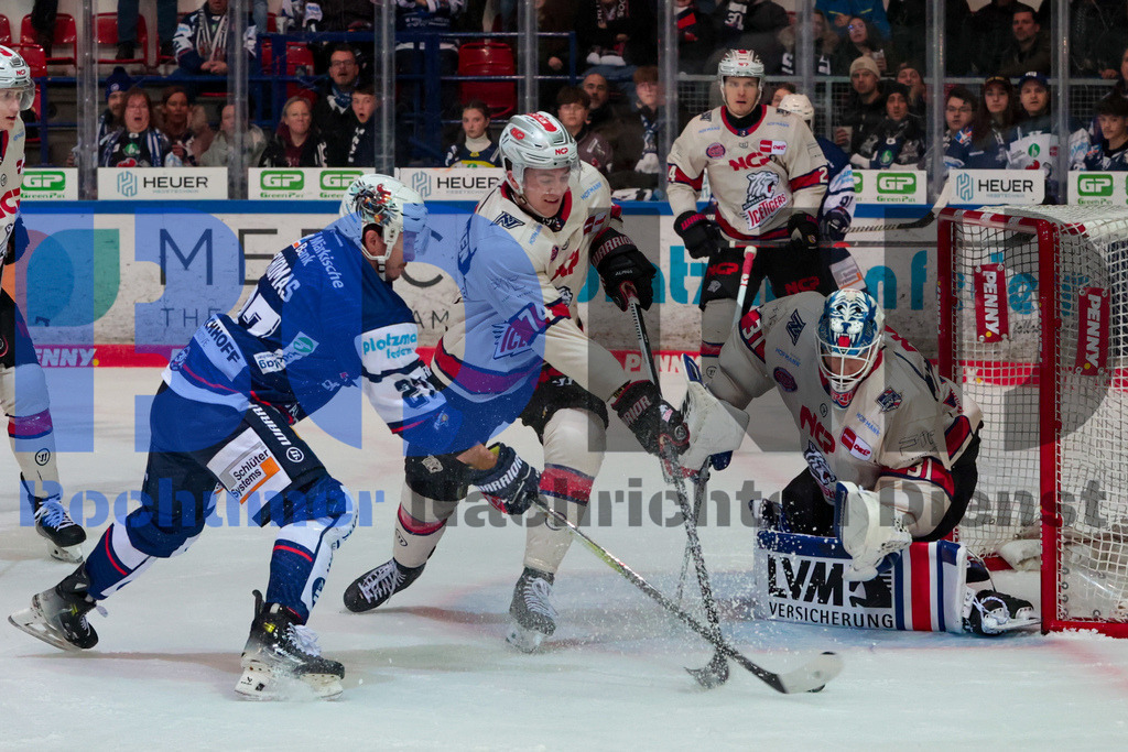 SES_ISENUR20250128-20 | bond - Realisiert mit Pictrs.com