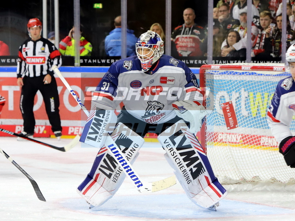 Niklas Treutle - NIT | Niklas Treutle - NIT - Realisiert mit Pictrs.com