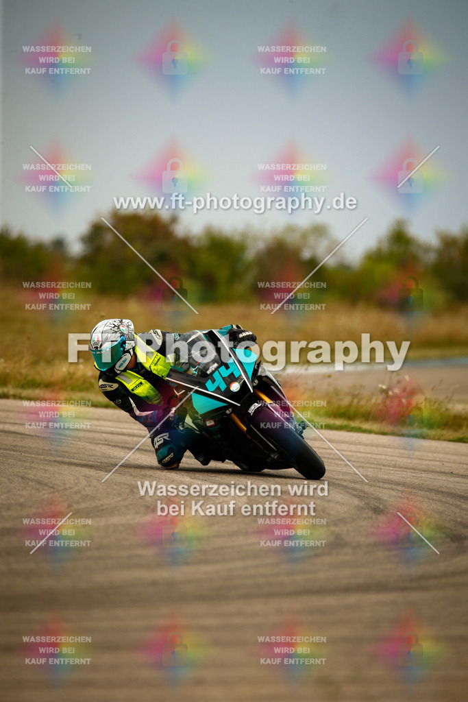 _MOT7392 | Hier findet Ihr Bilder von Touristenfahrten auf der Nürburgring Nordschleife oder von anderen Veranstaltungen die ich besucht habe. Viel Spass beim Durch Schauen 