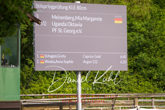 DKP41106 | Turniersportfotografie; Pferdefotografie; Dressurfotografie