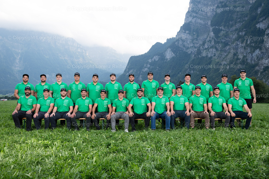 Schwingen -  ESAF Team NOSV 2025 | Mollis, 22.8.25, Schwingen - ESAF Team NOSV.Kanton St.Gallen mit Betreuer