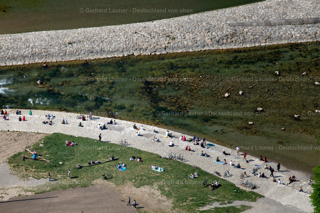 4025002 | Freizeit an der Isar an der Reichenbachbrücke, München im Bundesland Bayern
