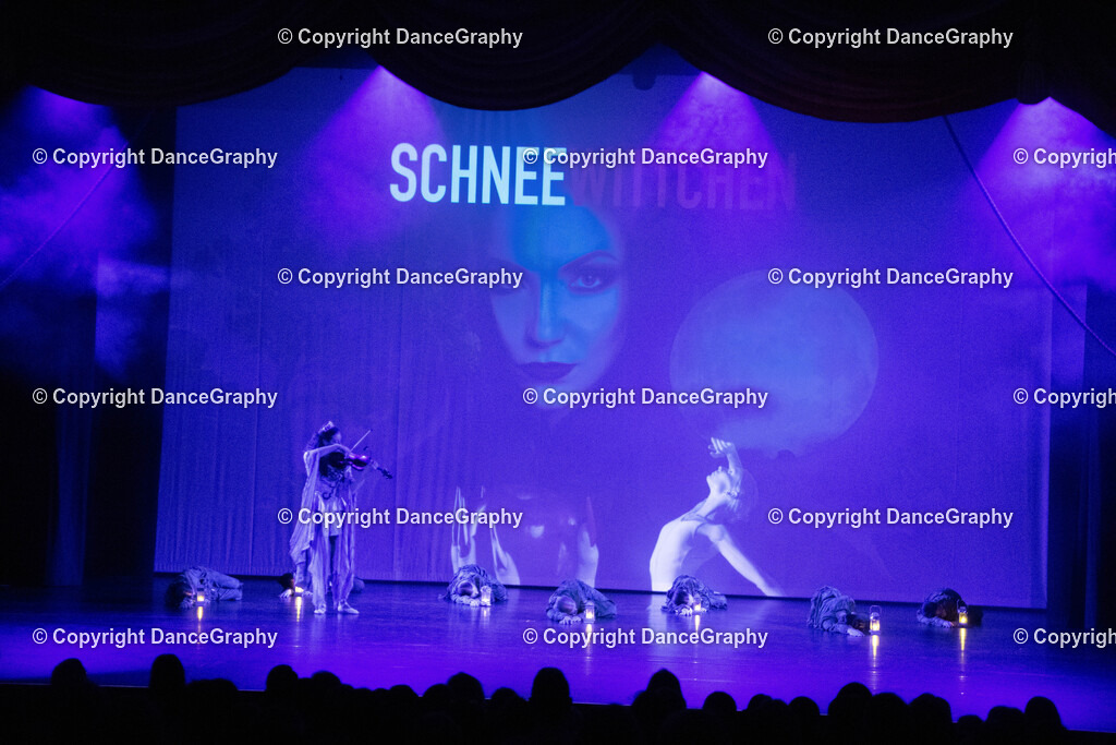 GPHY1450 | DanceGraphy - Realisiert mit Pictrs.com