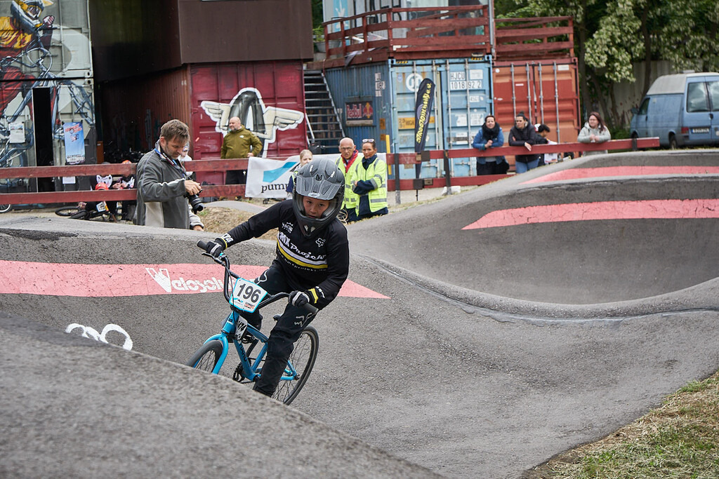 2505Mo.5-49 PM 28 | German Pumptrack Series - Realisiert mit Pictrs.com