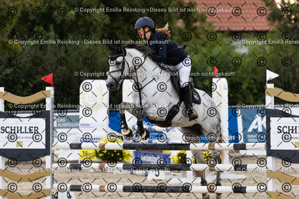 CL5A3096 | Emilia Reinking Fotografie - Realisiert mit Pictrs.com