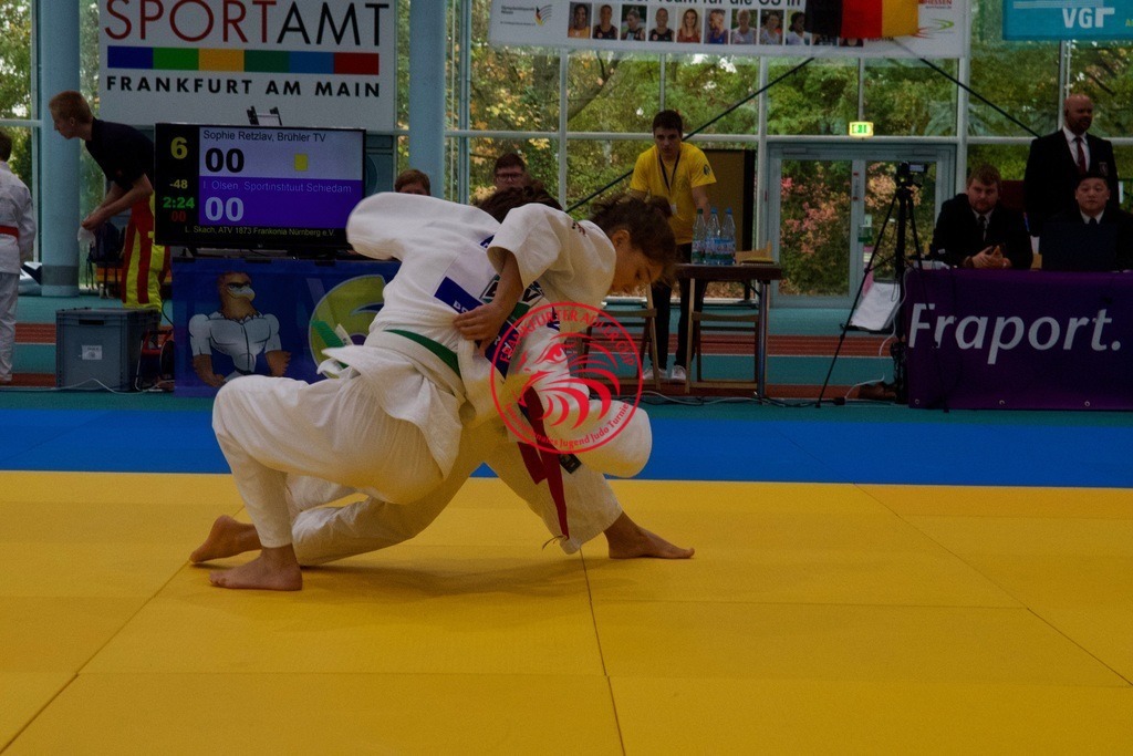 RAS_7755 | Fotos vom Adler Cup - Pictures from Adler Cup

Hier findet Ihr alle Eindrücke und großen Momente der Adler Cup Wochenenden. Here you will find all impressions and great moments of the Adler Cup weekends. - Realisiert mit Pictrs.com