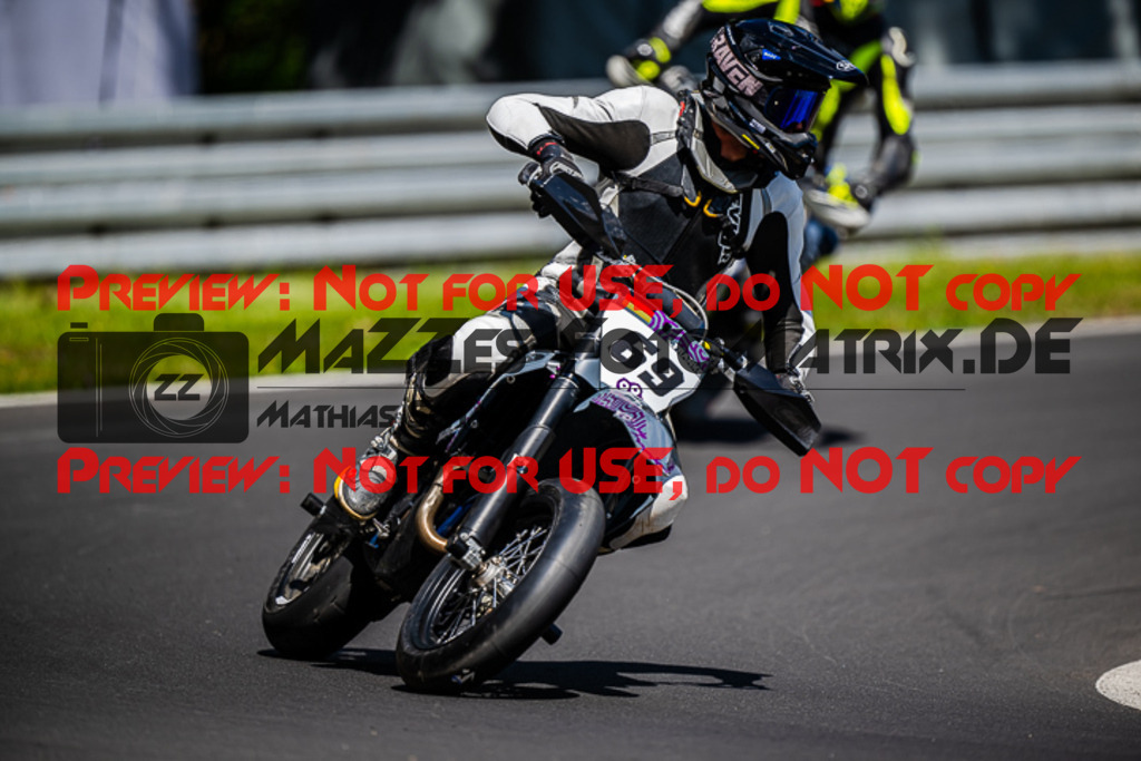 MaZZes_FotoMatrix_220702_6721 | S4